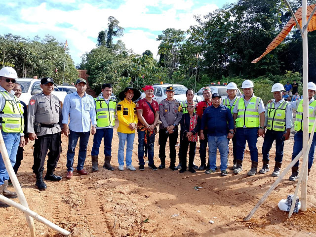 PT. Nusa Persada Resource Dan Masyarakat Karendan Duduk Bersama Bahas Permasalahan Sengketa Lahan