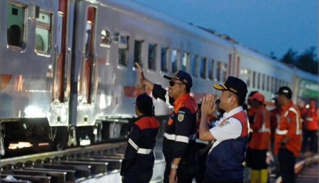 KAI Berhasil Pulihkan Dua Jalur Rel di Kabupaten Grobogan, Perjalanan KA Kembali Normal