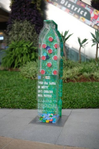 Grand Galaxy Park Ajak Pilah Tutup Botol Plastik untuk Selamatkan Bumi