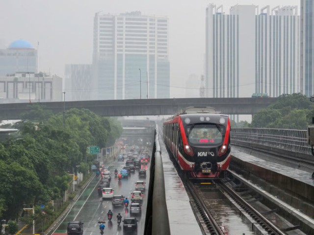Malam Iduladha, KAI Layani 107.187 Pengguna LRT Jabodebek