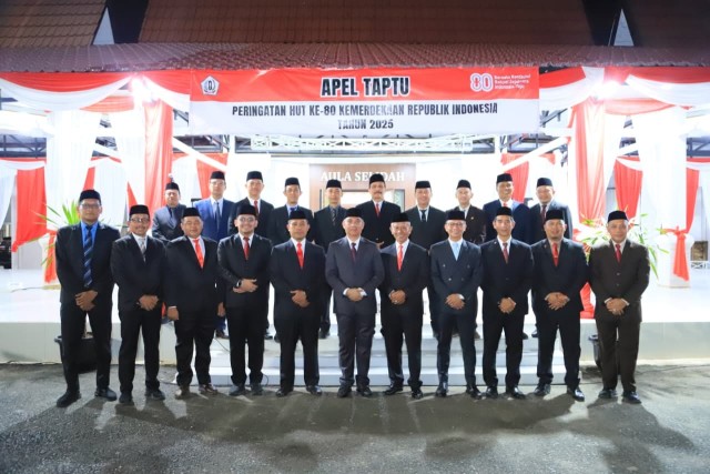 Apel Taptu Sambut HUT RI ke-80 Digelar di Halaman Kantor Bupati Batola