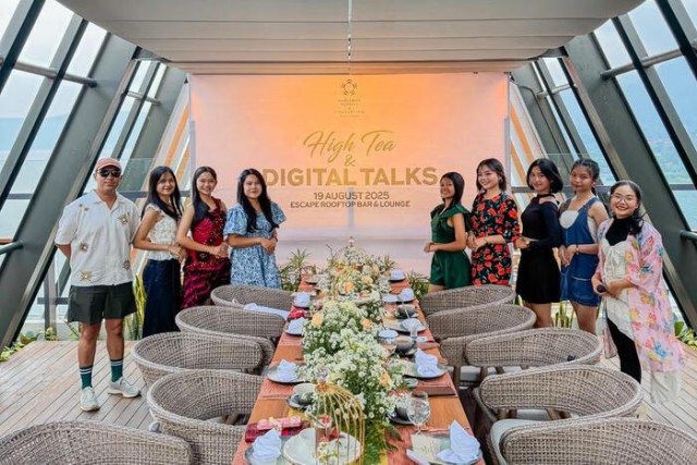 High Tea and Digital Talks: Ruang Kreatif di Tepi Danau Toba