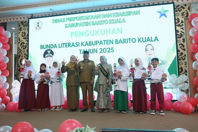 Bupati Batola Lantik Hj. Noor Hayati Sebagai Bunda Literasi