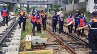 KAI Daop 2 Bandung dan DJKA Kemenhub Lakukan Rampcheck Prasarana Persiapan Nataru 2025/2026