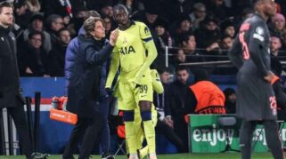 Tottenham Hadapi Tantangan, Kolo Muani Dukung Thomas Frank