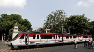 Dari Solo ke Wonogiri, KA Lokal Batara Kresna Hadirkan Perjalanan Santai Bertarif Terjangkau