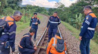 Jelang Angkutan Nataru 2025/2026, Daop 2 Bandung Intensifkan Pemeriksaan Prasarana Demi Keamanan dan Keselamatan Perjalanan Kereta Api