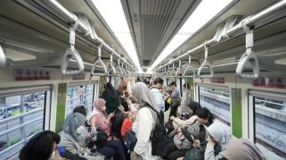 KAI Layani 2,56 Juta Pengguna LRT Jabodebek pada November 2025