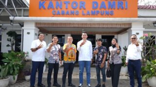 KAI Divre IV Tanjungkarang dan DAMRI Bahas Sinergi Transportasi Terintegrasi, Termasuk Layanan bagi Pegawai KAI
