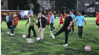 Dari Lapangan Sylva, Gubernur Kalteng Kick Off Ramadan Cup All Star 2026