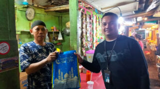BRI Jakarta Kalimalang Salurkan “Berkah Ramadhan” Bagi Pedagang Pasar Inpres Pondok Bambu