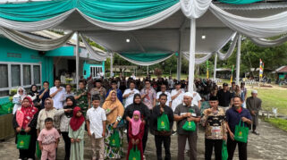 Holding Perkebunan Nusantara Melalui PTPN IV Regional VII Gelar Bakti Sosial Ramadan