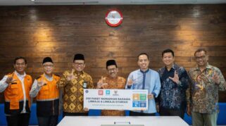 LinkAja Salurkan Bantuan untuk Korban Bencana Aceh Bersama BAZNAS