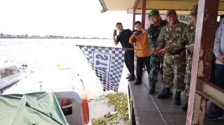 “Hati Lega Lebaran Bahagia”, Bupati Batola Lepas Peserta Mudik Gratis