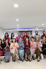 Antusias Peringati Hari Kartini, Pekerja BRI Branch Office Kemayoran Kenakan Busana Nasional