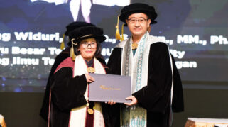 Di Era AI, Siapa Penjaga Integritas Audit? Ini Jawaban Prof. Rindang Widuri dalam Pengukuhan Guru Besar BINUS University