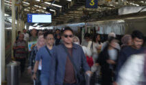 KAI Daop 2 Bandung Layani Hampir 75ribu Pelanggan Selama Libur Panjang May Day, Okupansi KA Capai 107,3%