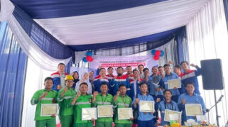 Apresiasi Garda Terdepan Distribusi Energi, Elnusa Petrofin Berikan Penghargaan bagi Awak Mobil Tangki Berprestasi Dari Sumatra Hingga Papua