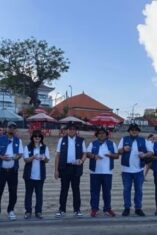 BRI Life Gelar Pelepasan Tukik, Dukung Konservasi Penyu di Pantai Kuta Bali