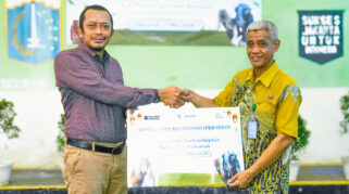 Pererat Kebersamaan dengan Masyarakat, SUCOFINDO Salurkan Bantuan Hewan Kurban di Kelurahan Pancoran