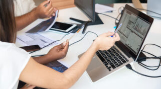 International Undergraduate Program Business Information System untuk Karier Global