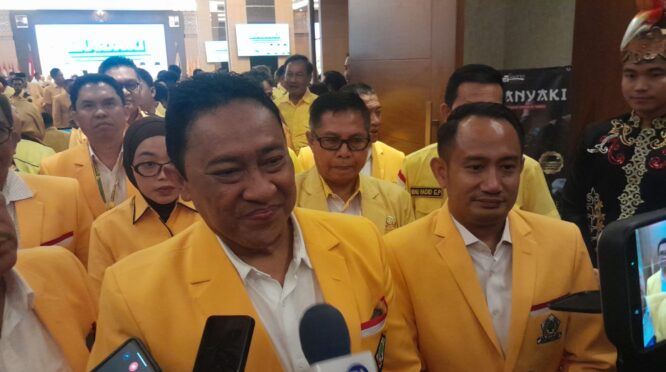 Hadiri Musda XI Golkar Palangka Raya, Edy Pratowo dan Fairid Naparin Tekankan Pentingnya Kondusivitas
