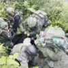 Demi Pulangkan Korban, Prajurit TNI Terobos Medan Ekstrem dan Hadapi Hujan Peluru OPM di Yahukimo