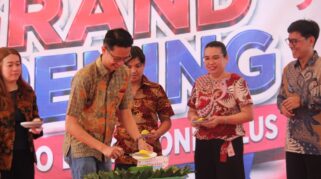 Gandeng Sharp Indonesia, Borneo Electronics Plus Buka Gerai Megah di Palangka Raya