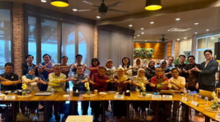 Merajut Ulang Keadilan Sosial: IHDC Lanjutkan Seri Diskusi Publik “Ideologi Kesehatan Indonesia” Bersama Prof. Nila Moeloek dan Pakar Lintas Sektor