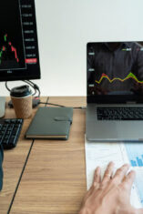 Monthly Close Strategy: Cara Mengamankan Profit dan Mengaudit Kinerja Trading Akhir Bulan