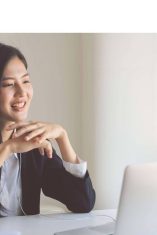 5 Tips Membangun Hubungan dengan Calon Klien di Online Meeting Pertama