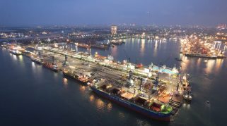 Pelindo Multi Terminal Jamrud Nilam Mirah Perkuat Kinerja Layanan dan Dukungan Ekspor